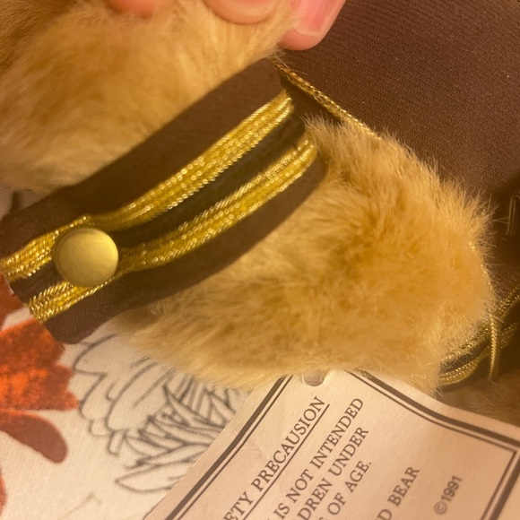 Henri Bendel limited Edition Plush Bear with Brown and Gold Outfit - Picture 9 of 16